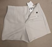 Къси панталони Zara