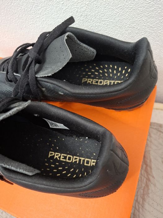 Addidas predator marime 43