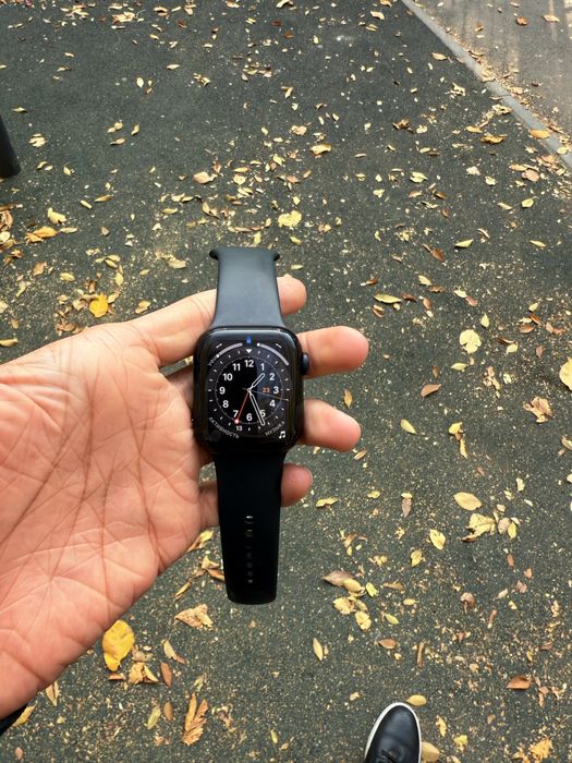 Apple Watch 8 серия