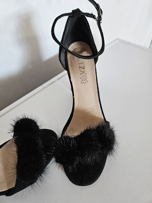 Дамски елегантни сандали, размер 37