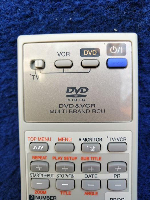 Telecomanda JVC LP21036-0 35 DVD&VCR.