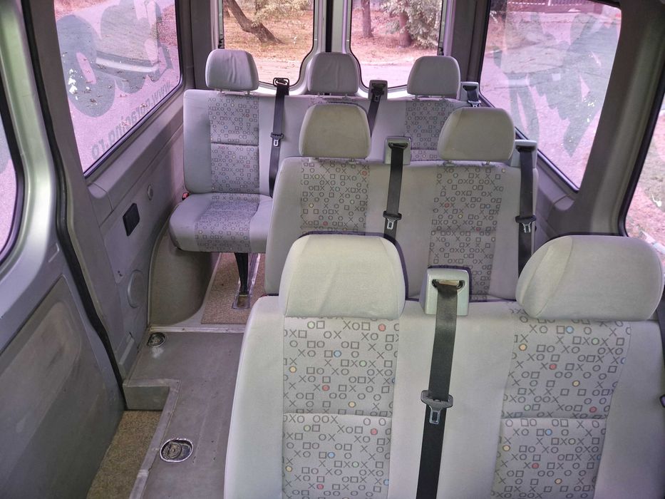 Vand VW Crafter 8+1 locuri