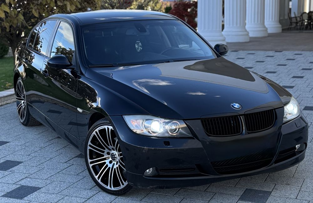 Vând BMW Seria 3 e90 Diesel/Xenon/Piele/Navi/PDC/Jante