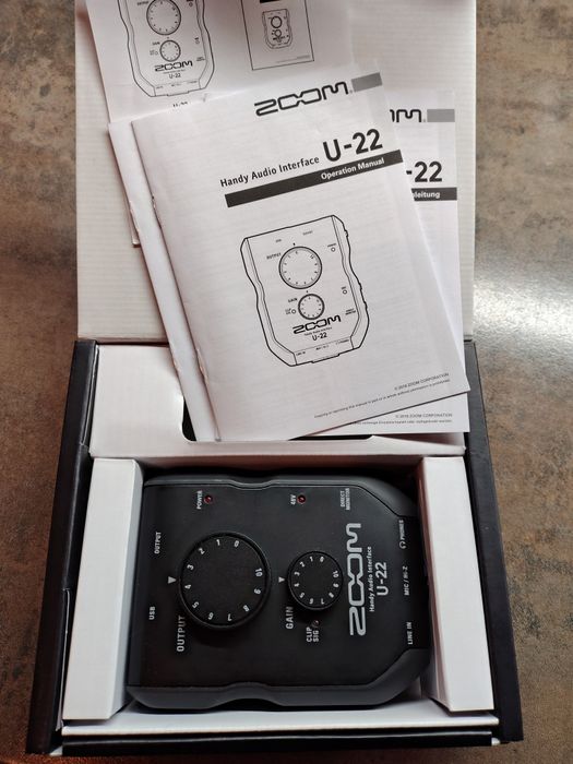 Звукова карта ZOOM u - 22