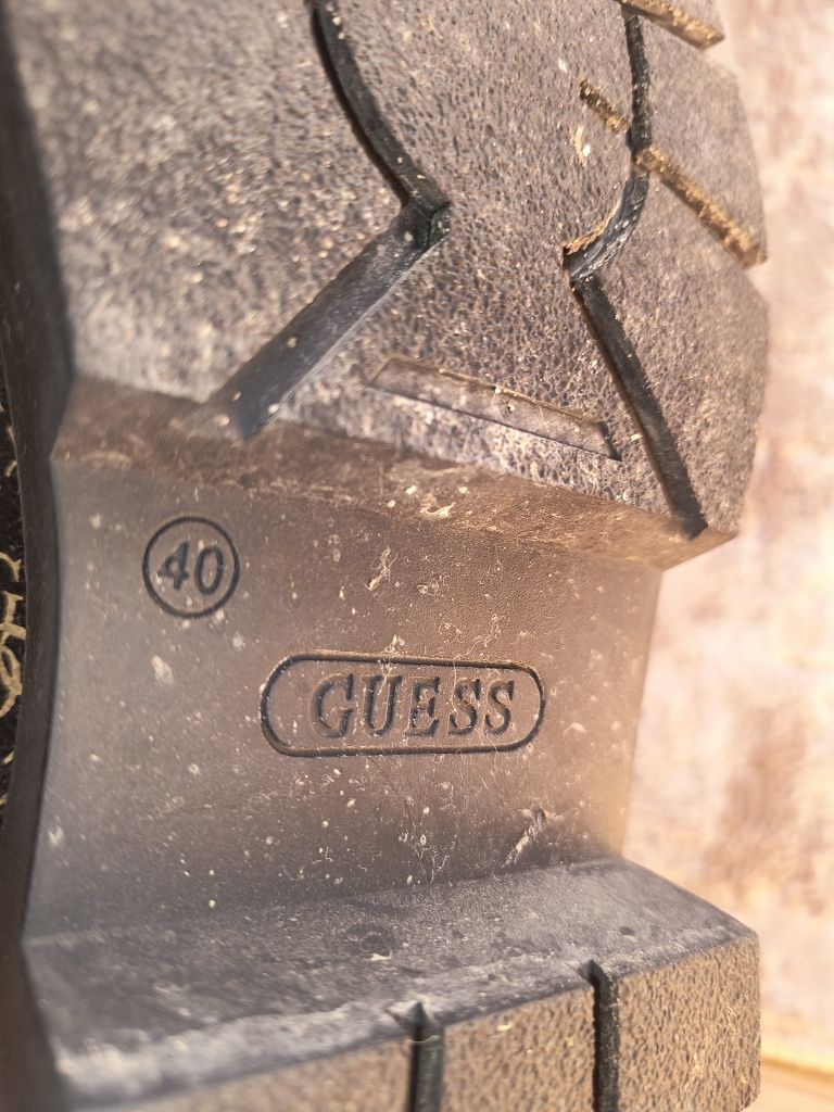 Страхотни Ботуши Guess