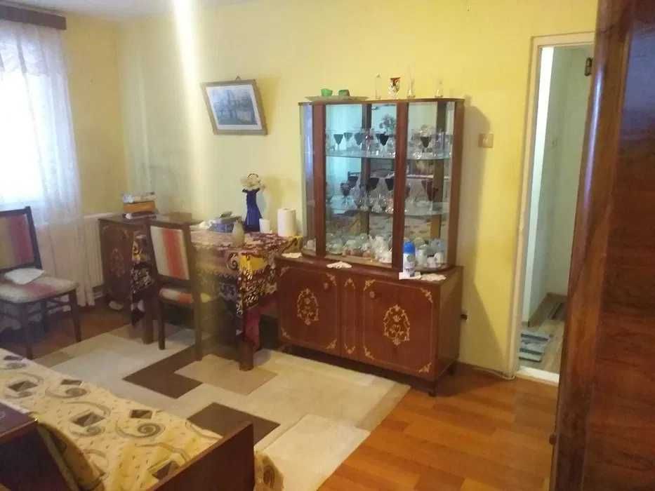 Apartament 3 camere B-ul Stadionului