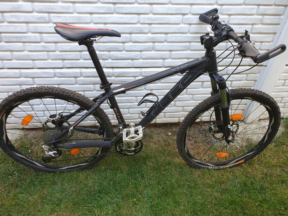 Cube LTD Comp,, furca Rockshox, Deore XT, marime M - 16”, roti 26"