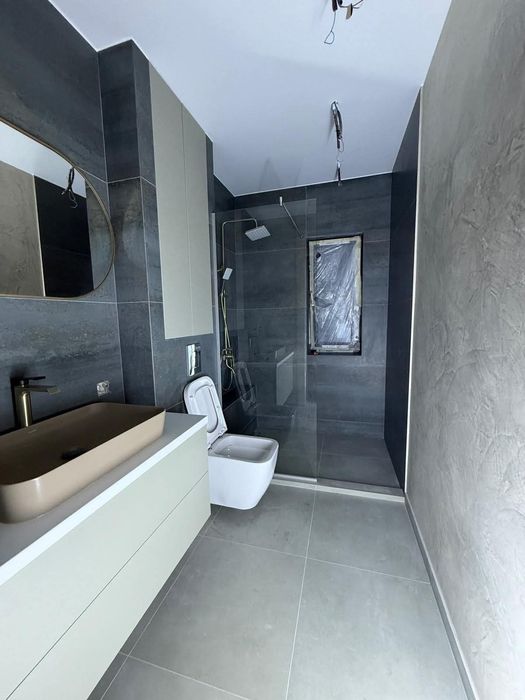 Executam lucrări de amenajări interioare