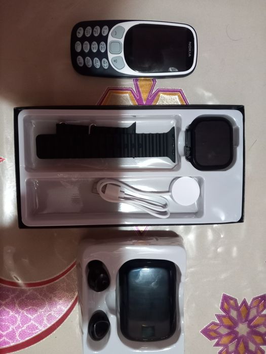 Nokia 6310 smart soat quloqchin komplekt  sotiladi narhi 500000 som