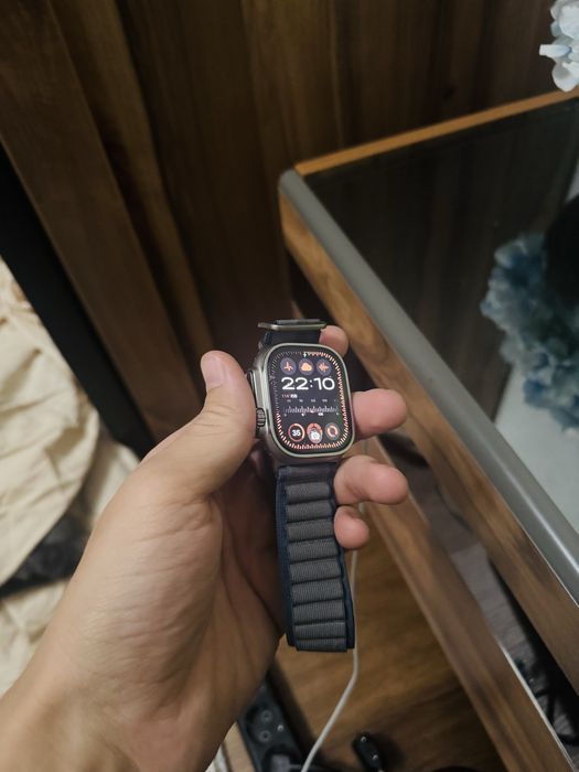 iWatch Ultra 2, аккумулятор 100%, стекло разбито, полный комплект