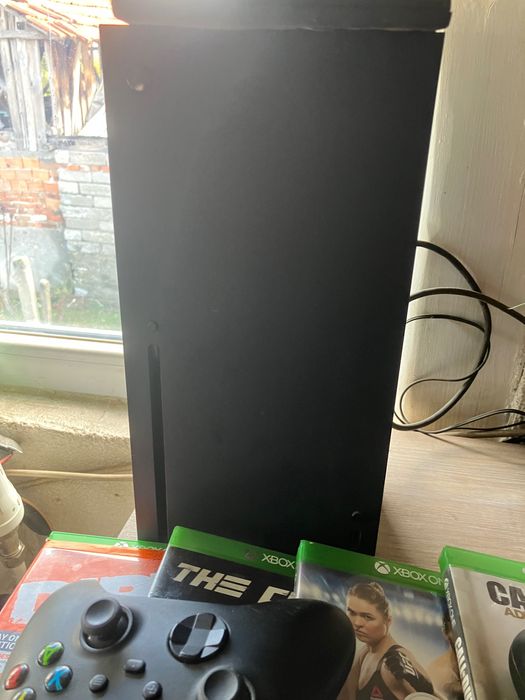 X box one X конзола за безкрайно забавление