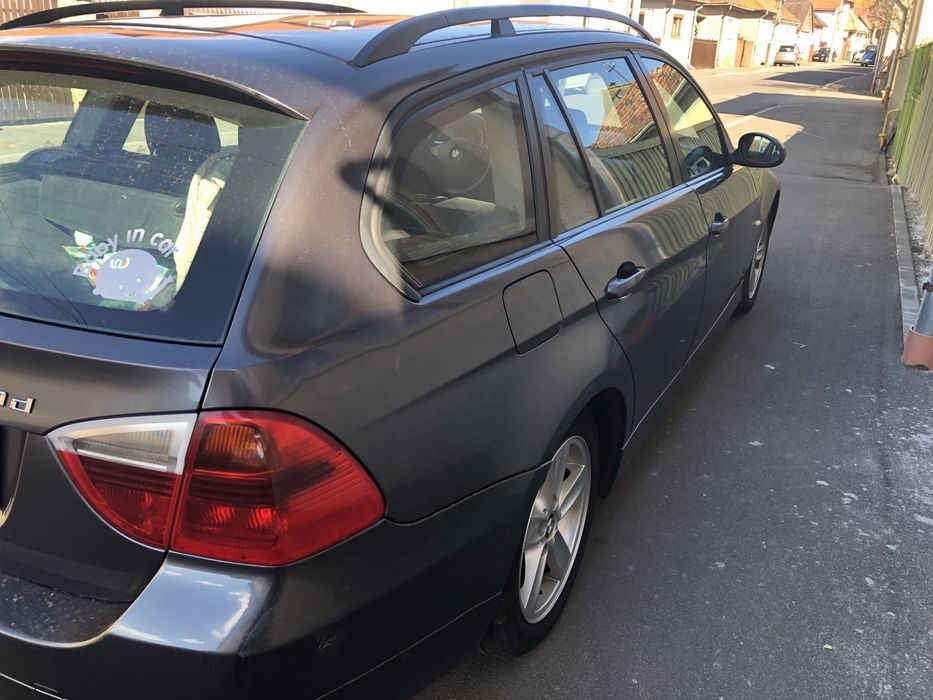 Vand sau Schimb Bmw seria 3 e91 320d , cutie automata