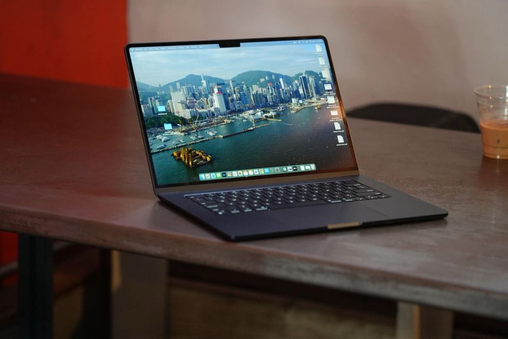 Macbook M3 air 256/16