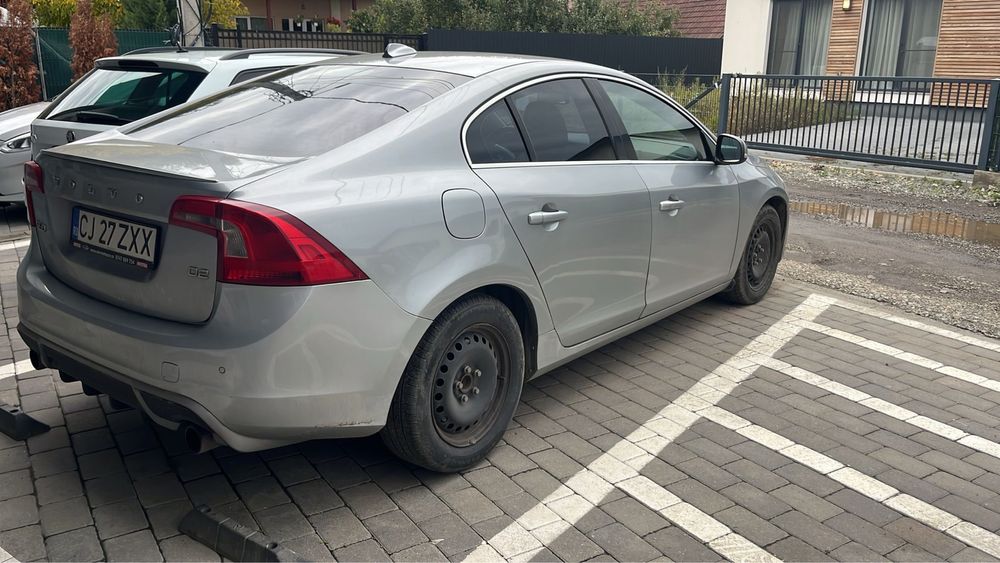 Volvo s60 r design