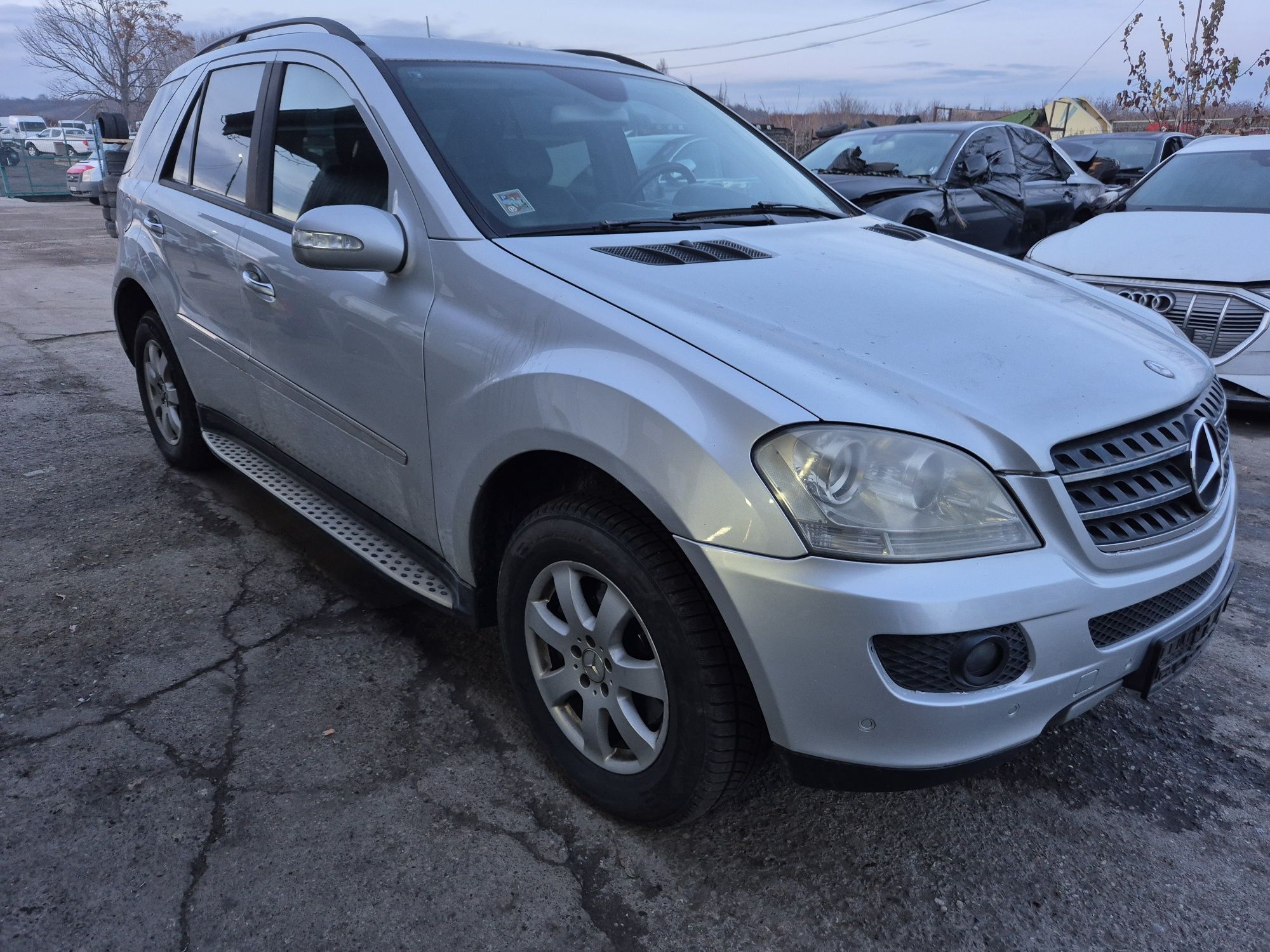 Dezmembram Mercedes ML W164 2007 3.0cdi Automat