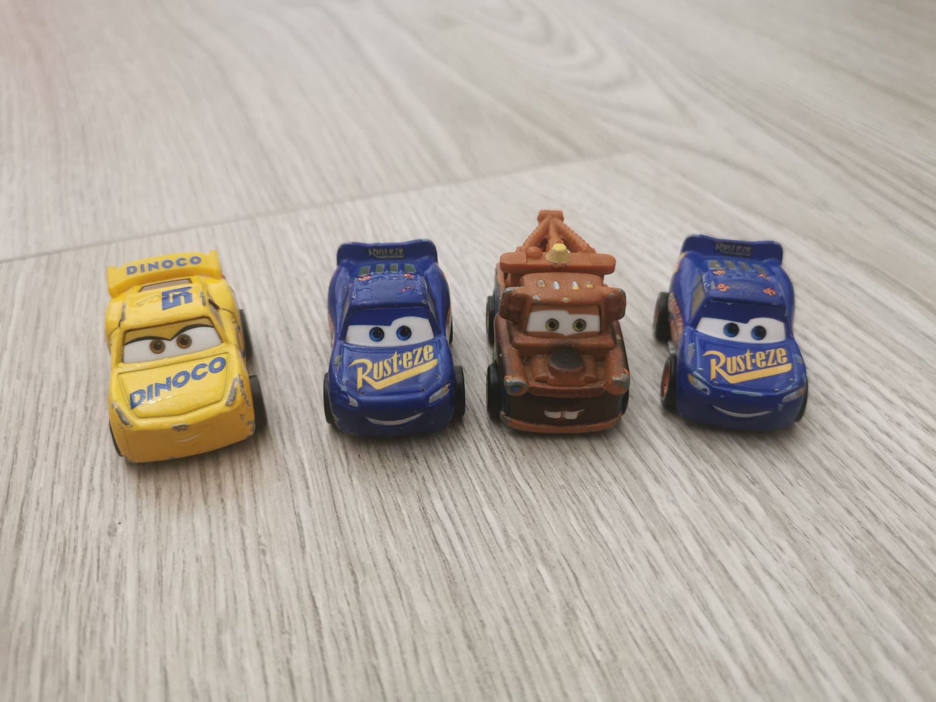 Mini Cars dinesy