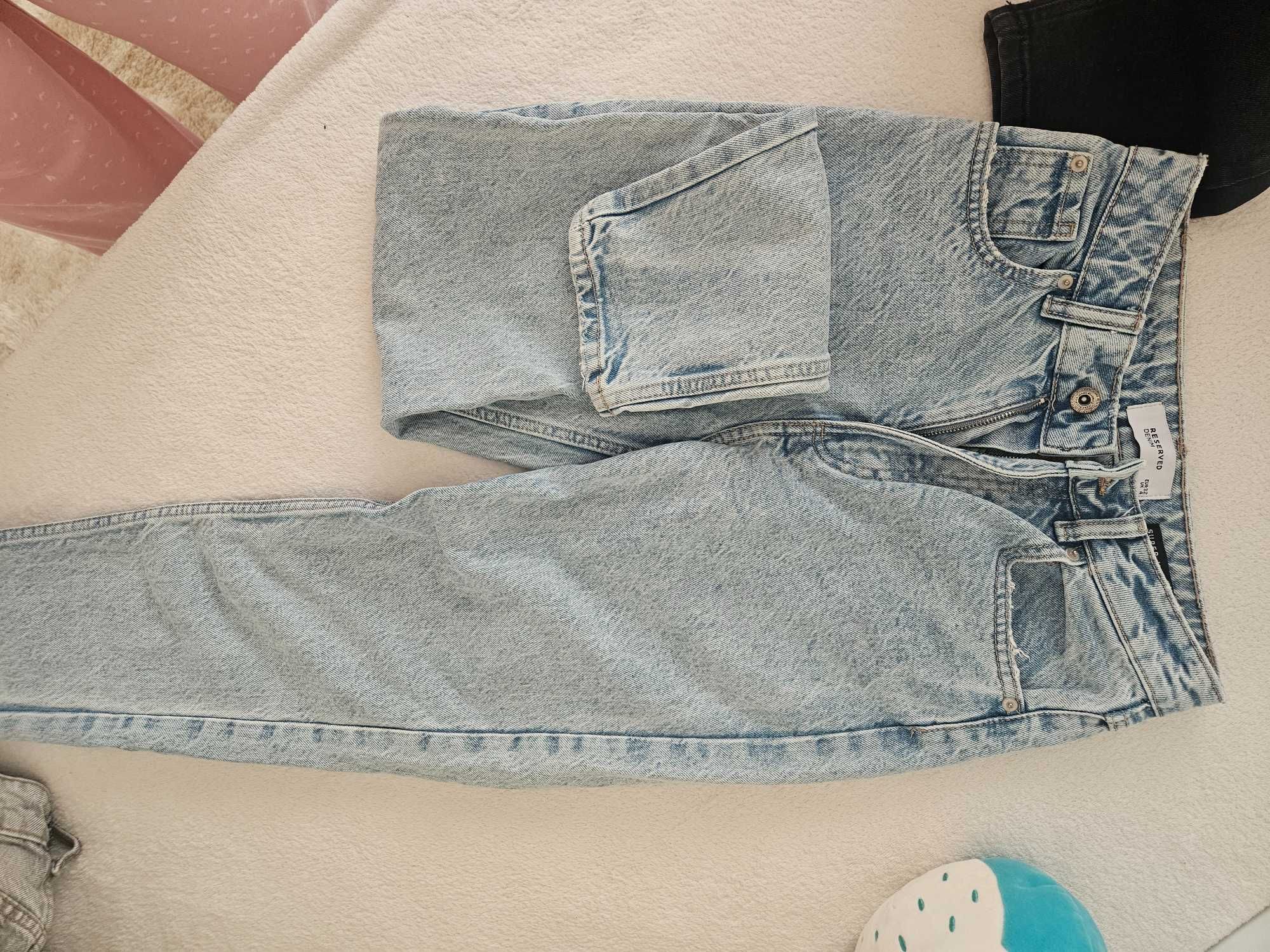 Дамски дънки Bershka и Reserved