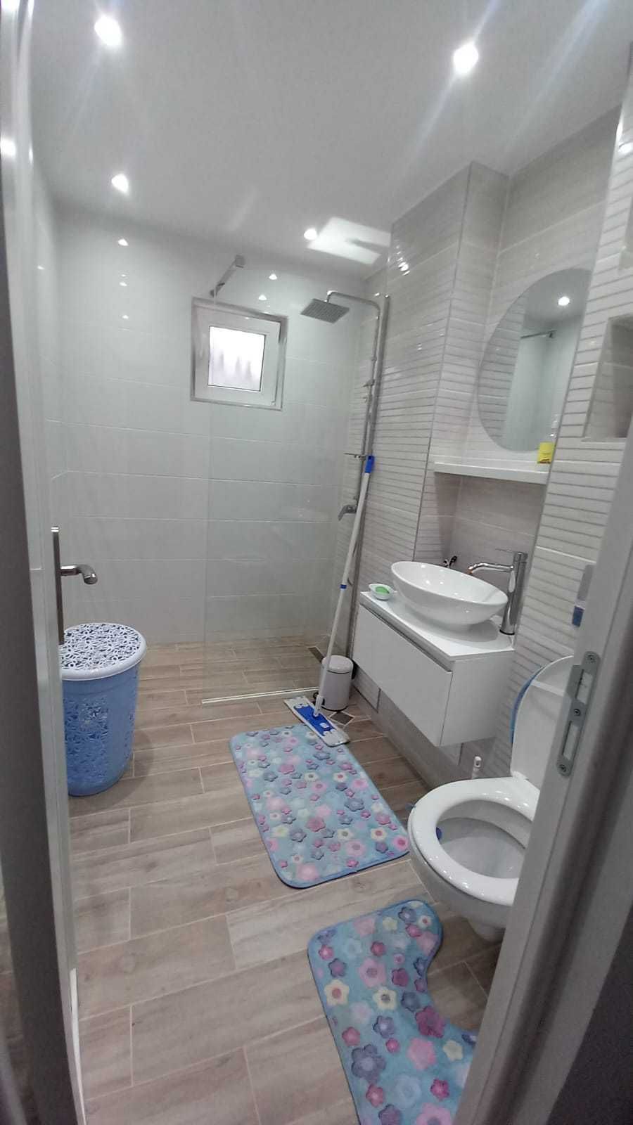 Inchiriez apartament  radauti