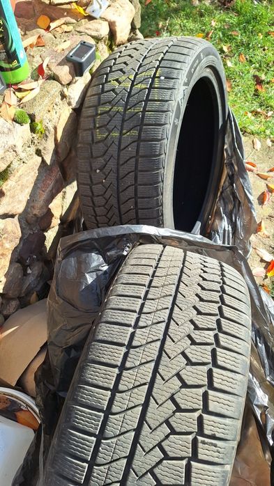 255 40 19  два броя дот 18/22