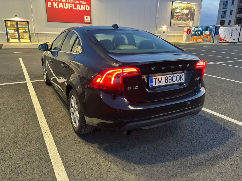 Volvo S60 2.0 Diesel 163 CP, Automată – 2011