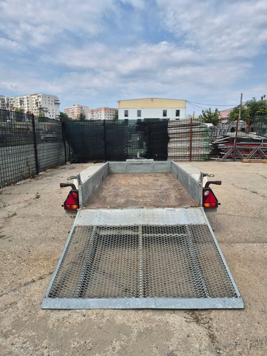 Remorca transport utilaje cu rampa