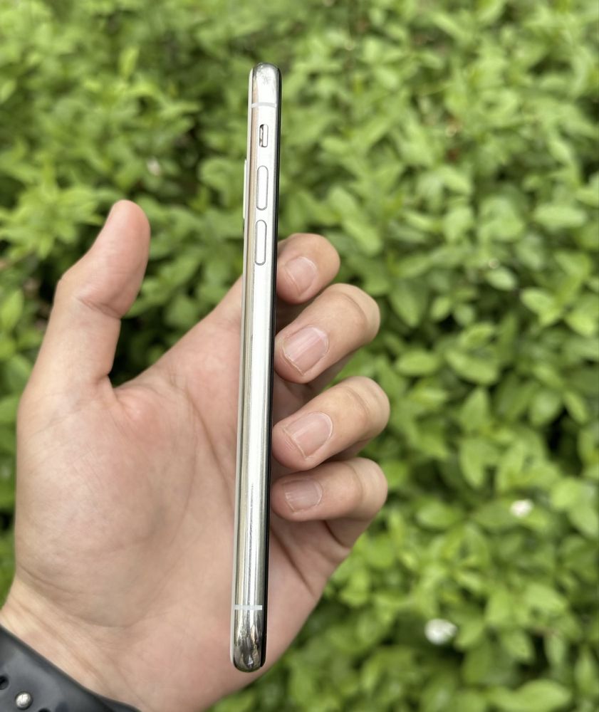 Iphone X 64 gb srochna sotladi