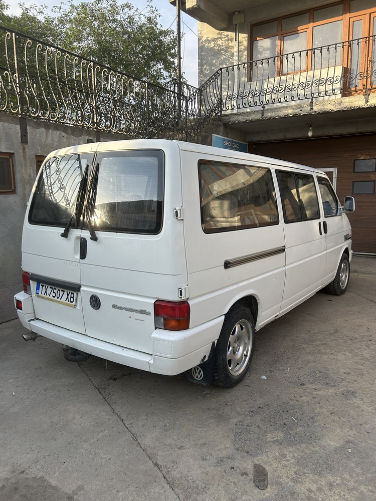 Volkswagen Caravelle 2,5 benzina + GPL