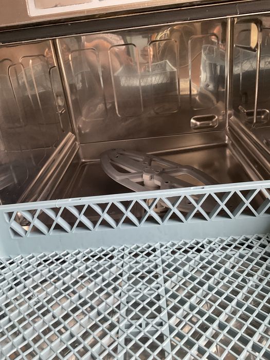 Masina de spalat vase/pahare profesionala HORECA winterhalter UCL