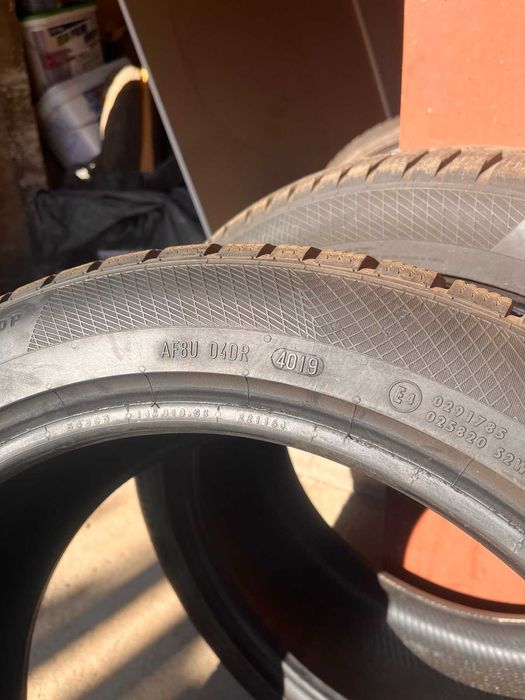Зимни Гуми 245/45 R18 Continental Wintercontact TS850P / Dot 4019/ 8мм