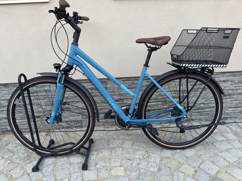 Хибриден велосипед Cube Touring EXC размер: 28/S