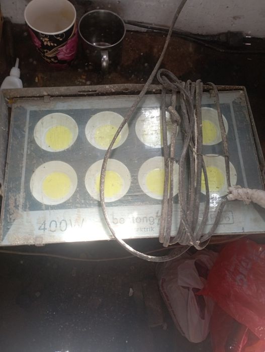 Прожектор 400 ват