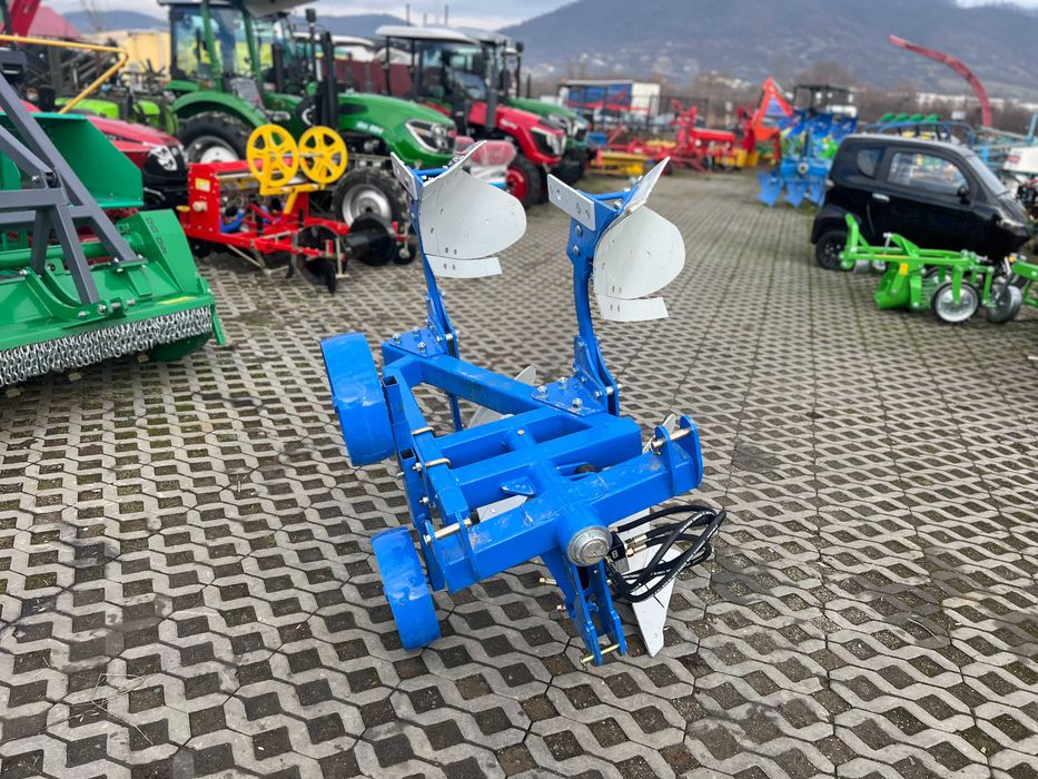 Plug agricol Agramix cu 2 brate pline nou Konig