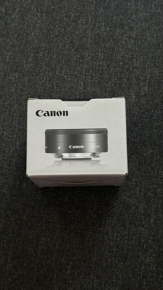 Obiectiv Canon EFM 22mm f/2 STM