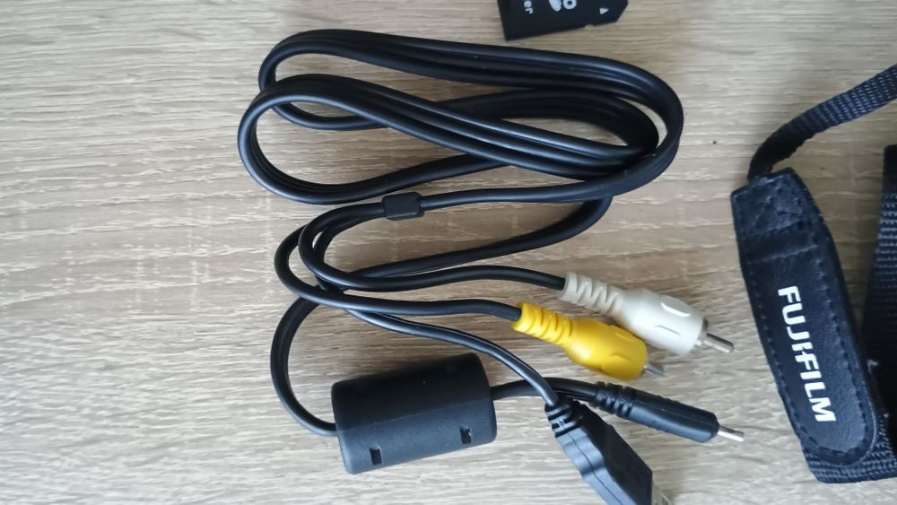 Fujifilm FinePix S4300