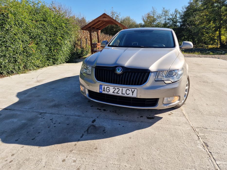 Vând Skoda Octavia superb in stare perfecta proprietar