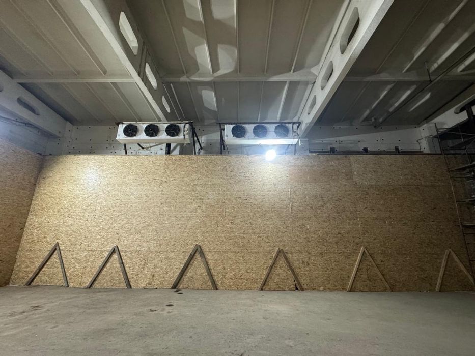 Сдам складское помещение 300 кв