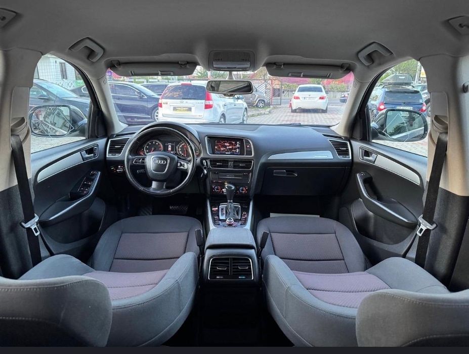 AUDI Q5  2,0 TFSI Quattro S tronic