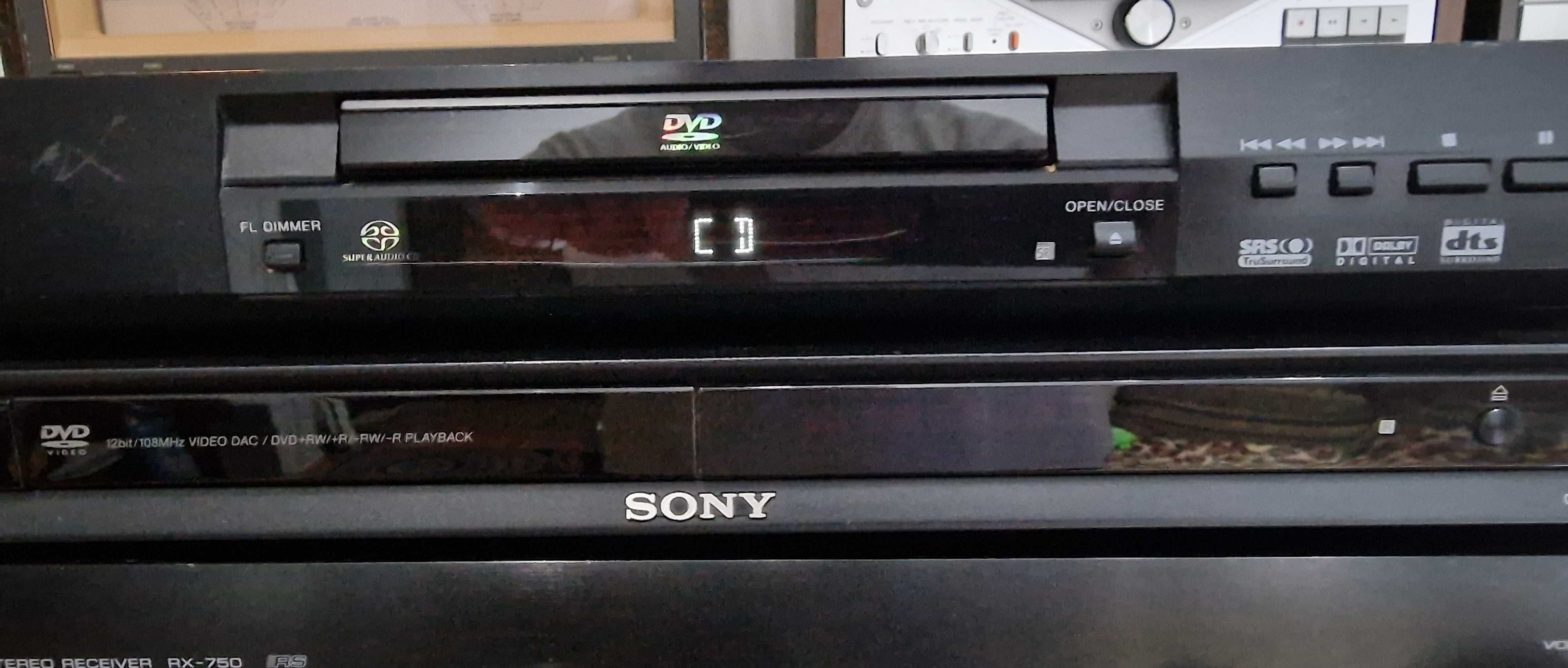 CD/DVD player Sony DVP-NS38 si SACD/DVD Pioneer DV-565A