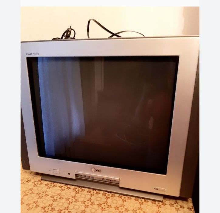 Продам телевизор