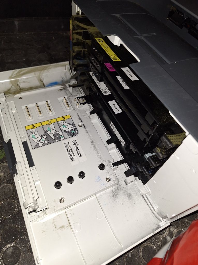 Цветен принтер HP 150NW