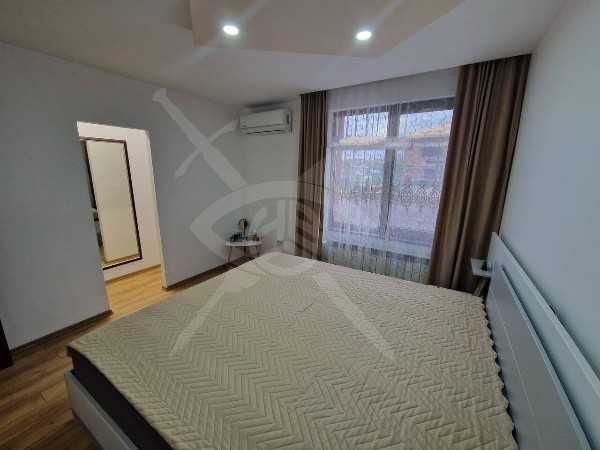 Продава се Къща в Пловдив, Остромила - 160 кв.м за 2313 €/кв.м - Снимка #3