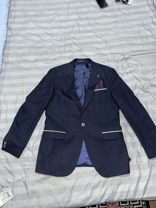 Costum barbati TOP!!!