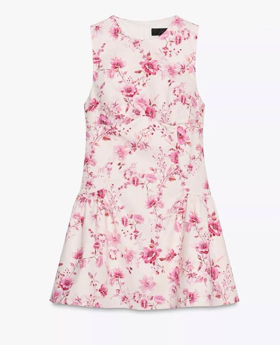 Платье Zara оригинал новое размер М