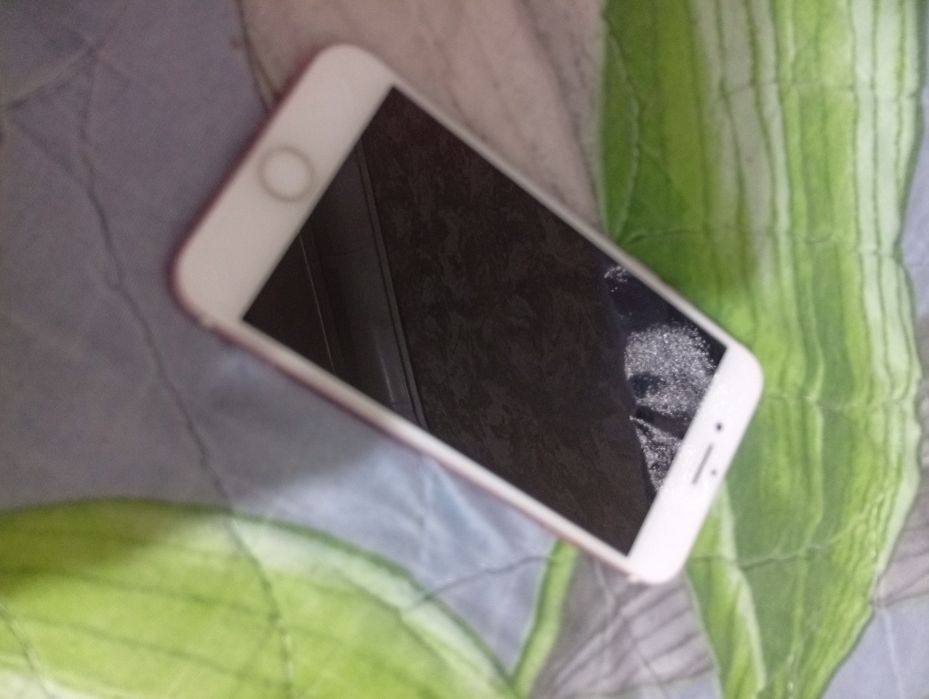 IPhone 7 отличный