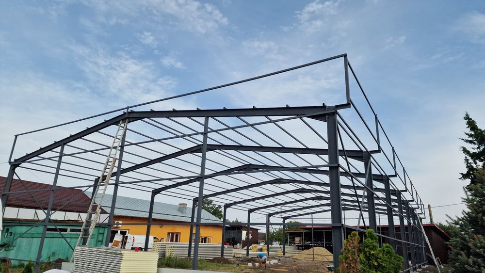 Vând hală metalică din orice mărime dorește clientul