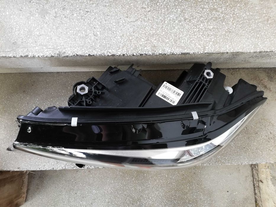 Фар БМВ Г20/Г21 LED Ляв 3-та серия/Фар BMW G20/G21 LED Фар BMW 3