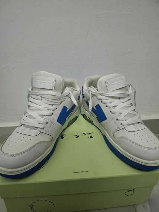 Vând off white out off office