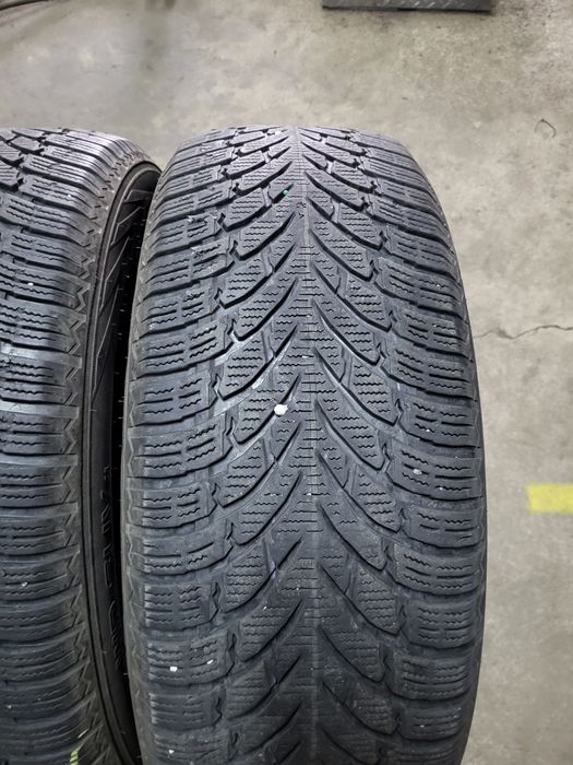 4 anvelope 235 60 R 18 Nokian iarna