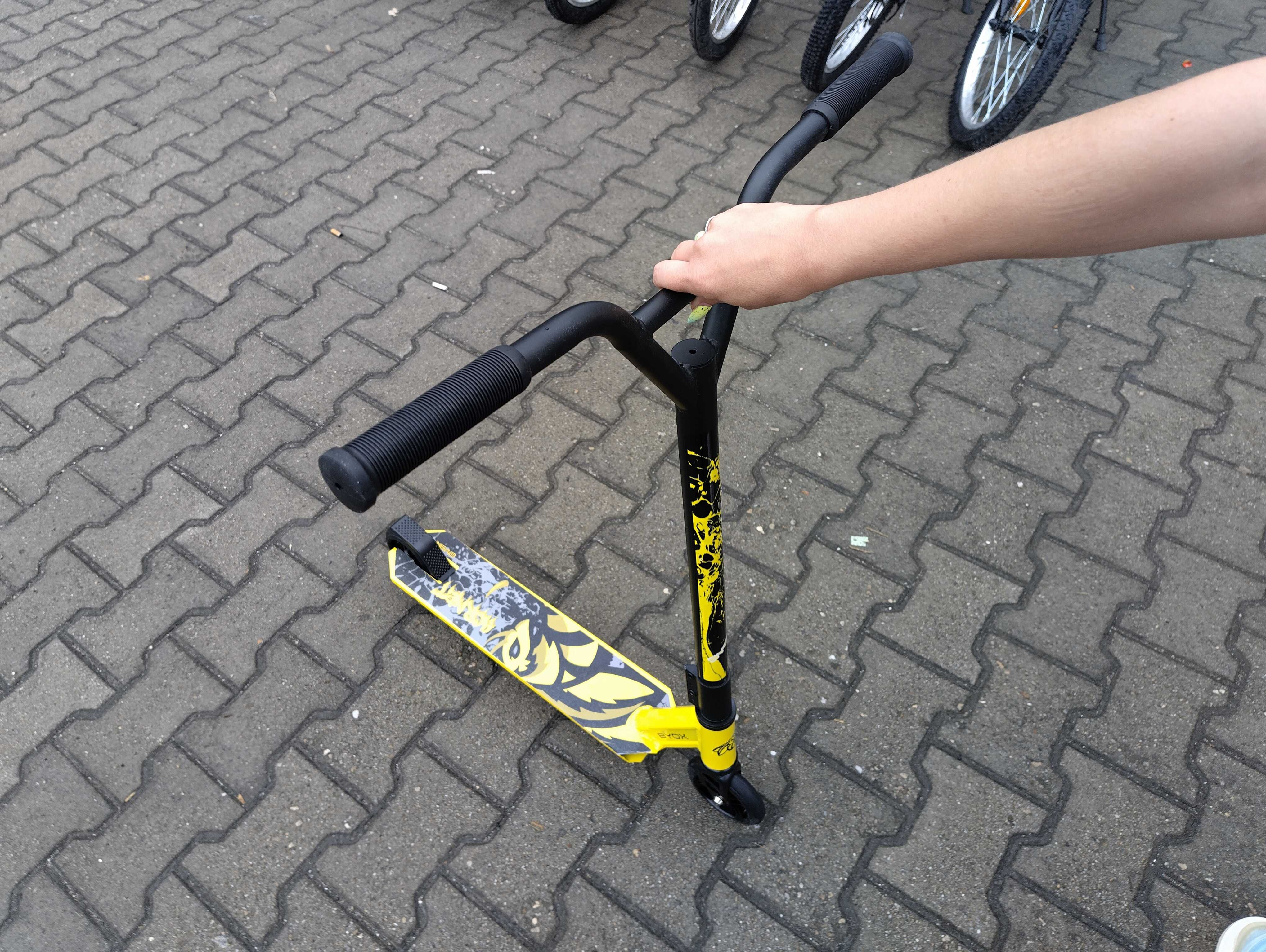 BYOX Детска тротинетка stunt HORNET
