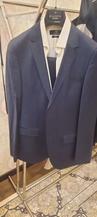 Zamonaviy erkaklar kiyimi